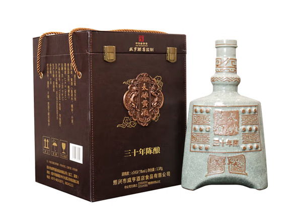 合川咸亨酒店太雕黄酒回收太雕三十年陈酿绍兴黄酒1.5kg礼盒装